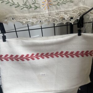 Red Arrow Vintage Embroidery Linen